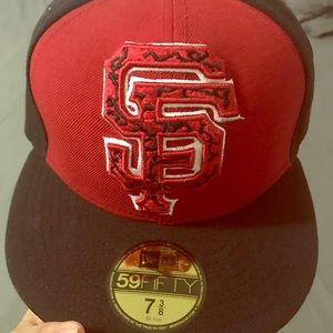 SF New Era Hat black and red